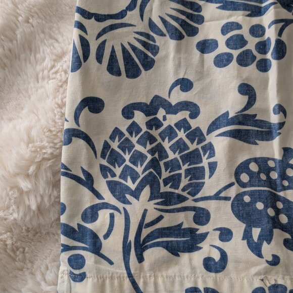 Kahala Boys’ Aloha Shirt – Blue & White Floral Print – Size L (10-12) - Picture 4 of 5